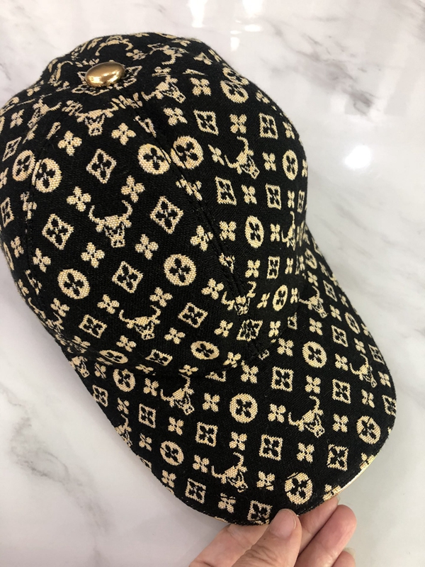 ブランド帽子内部構造